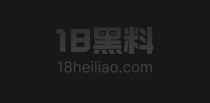 AI成人短剧《我的小姨》第1集 小姨穿着蕾丝吊带睡裙 肩带拔下诱人 被男人从在沙发干到床上 - 图1